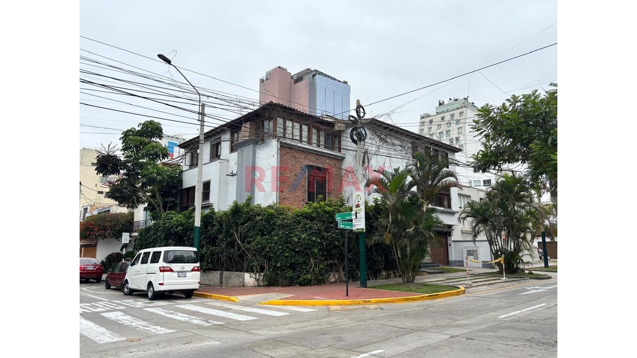 Venta Casa En Esquina Frente A Parque | 582 M² | Ideal Sede Corporativa | San Isidro - 4
