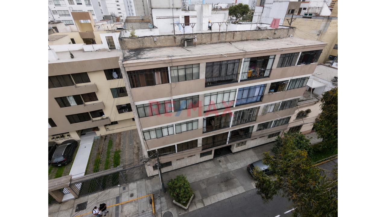 Departamento De 98 M² En Jesús María | A Pasos Del Campo De Marte — foto 14