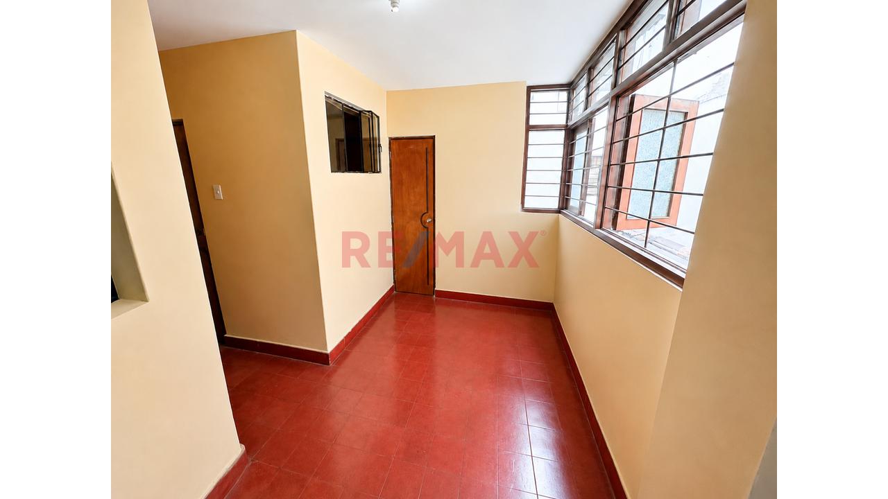 Departamento De 98 M² En Jesús María | A Pasos Del Campo De Marte — foto 9