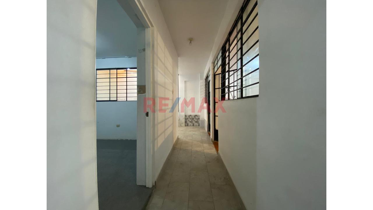 🔑 ¡Independízate Con Estilo! Departamento Ideal Para Parejas Y Familias Jóvenes En Puente Piedra - 3