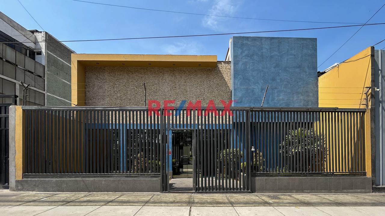 Local Comercial En Venta En Av Javier Prado Y Av La Molina - 1