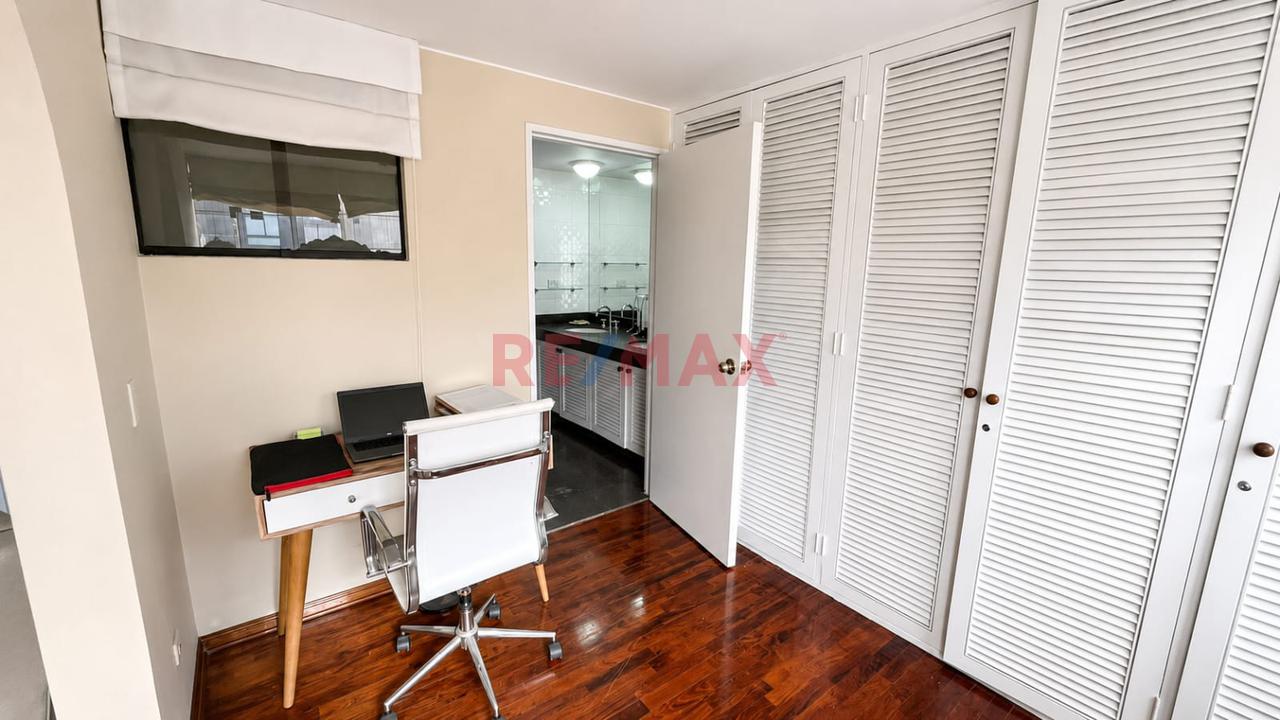 Vendo Duplex En Pentagonito 273.35M2 + Estacionamiento - 16