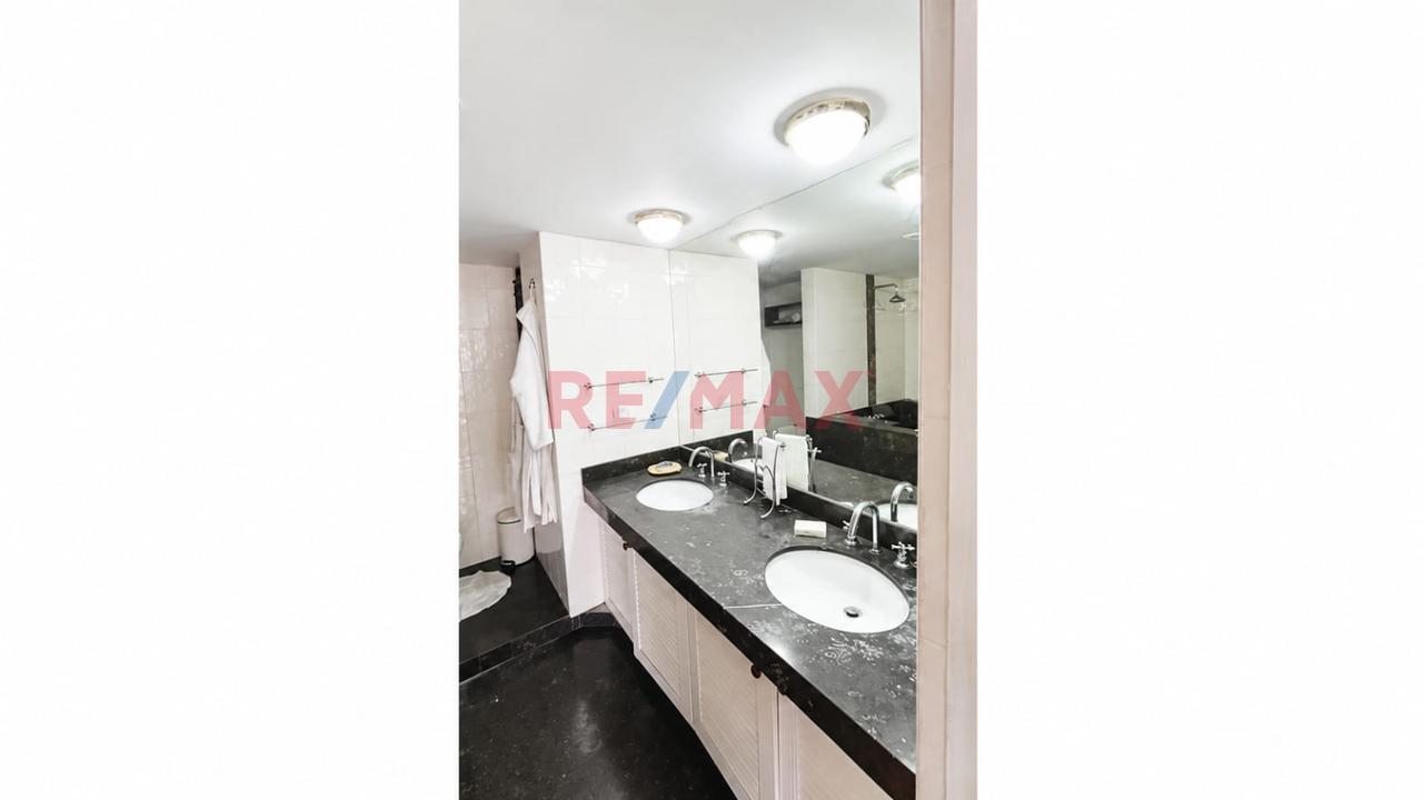 Vendo Duplex En Pentagonito 273.35M2 + Estacionamiento - 15
