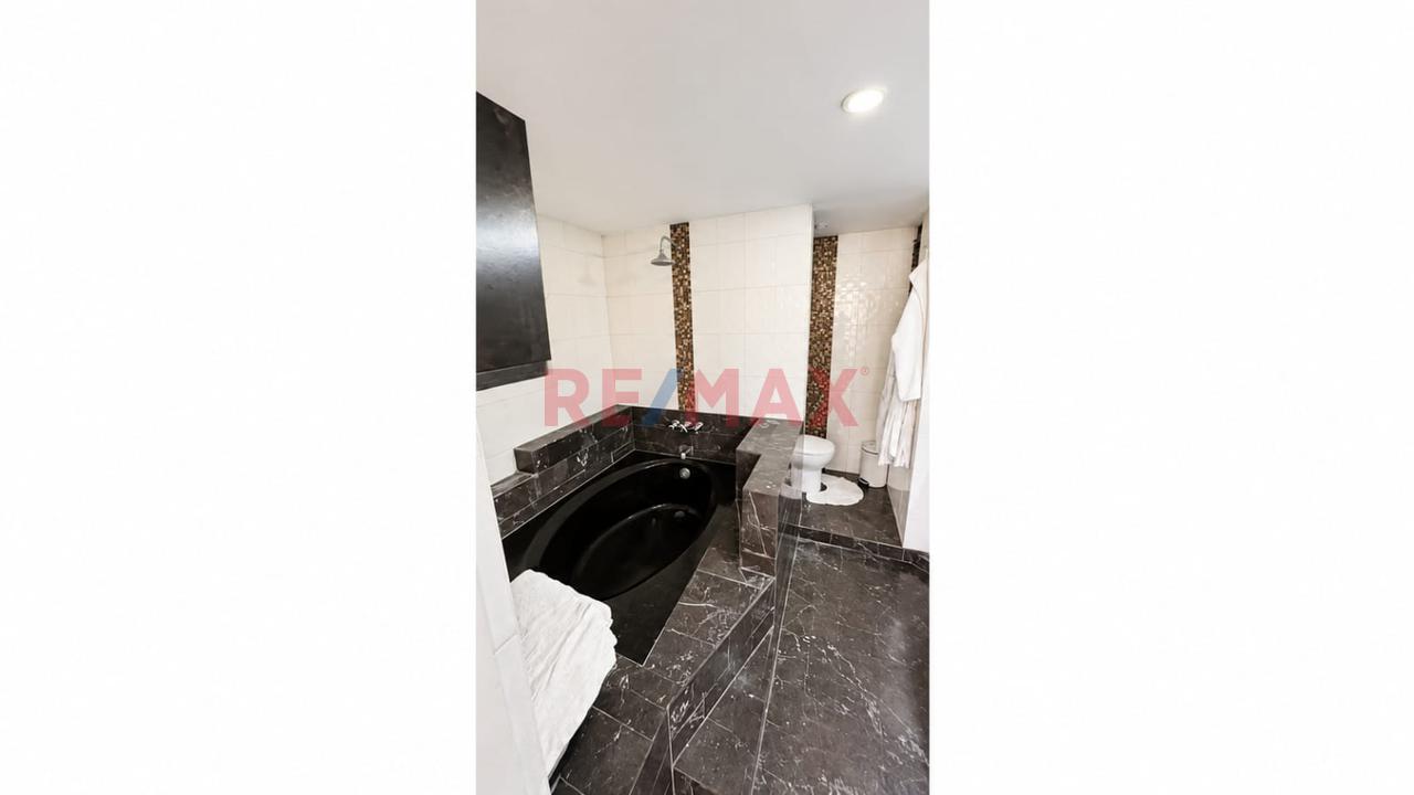 Vendo Duplex En Pentagonito 273.35M2 + Estacionamiento - 13