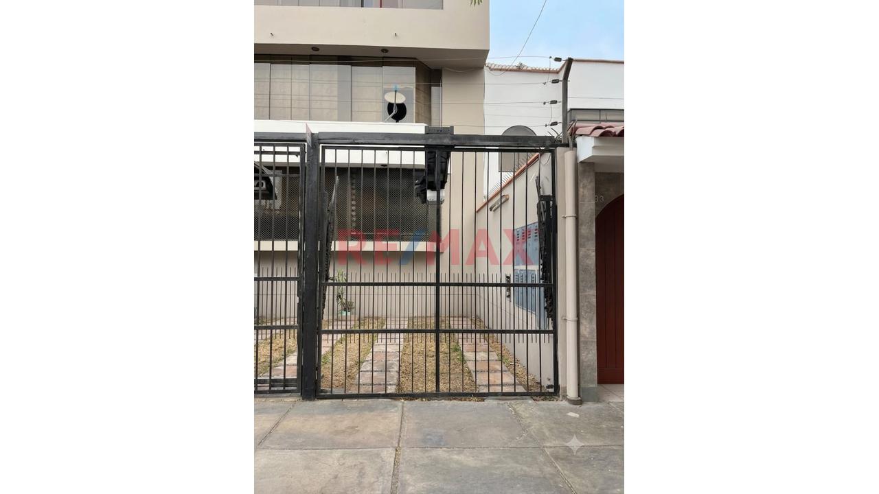Vendo Duplex En Pentagonito 273.35M2 + Estacionamiento - 19