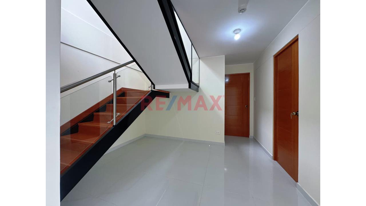 🏡✨ ¡Estrena Un Exclusivo Dúplex Con Terraza En Santa Enma, Límite Con Pueblo Libre! ✨🏡 — foto 7
