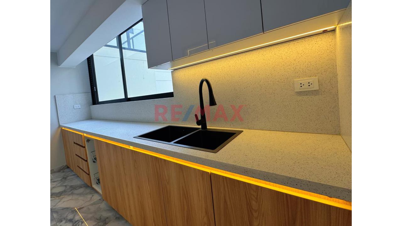 🏡✨ ¡Estrena Un Exclusivo Dúplex Con Terraza En Santa Enma, Límite Con Pueblo Libre! ✨🏡 — foto 6