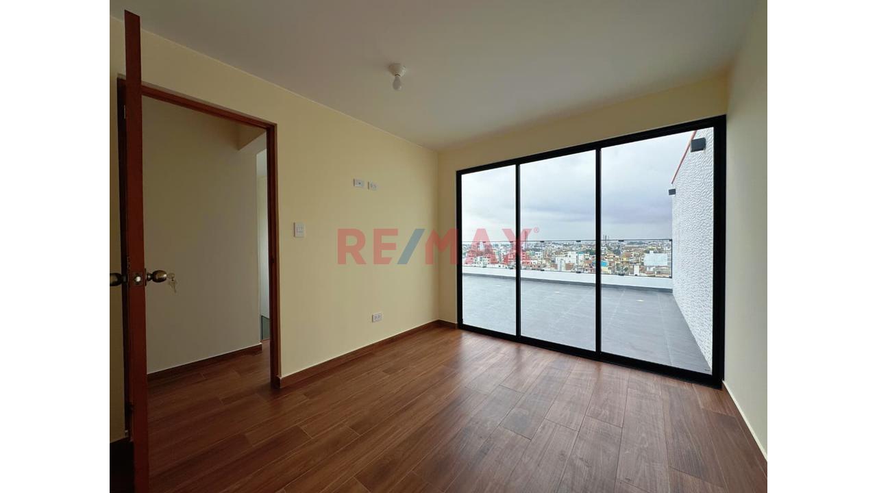 🏡✨ ¡Estrena Un Exclusivo Dúplex Con Terraza En Santa Enma, Límite Con Pueblo Libre! ✨🏡 — foto 13