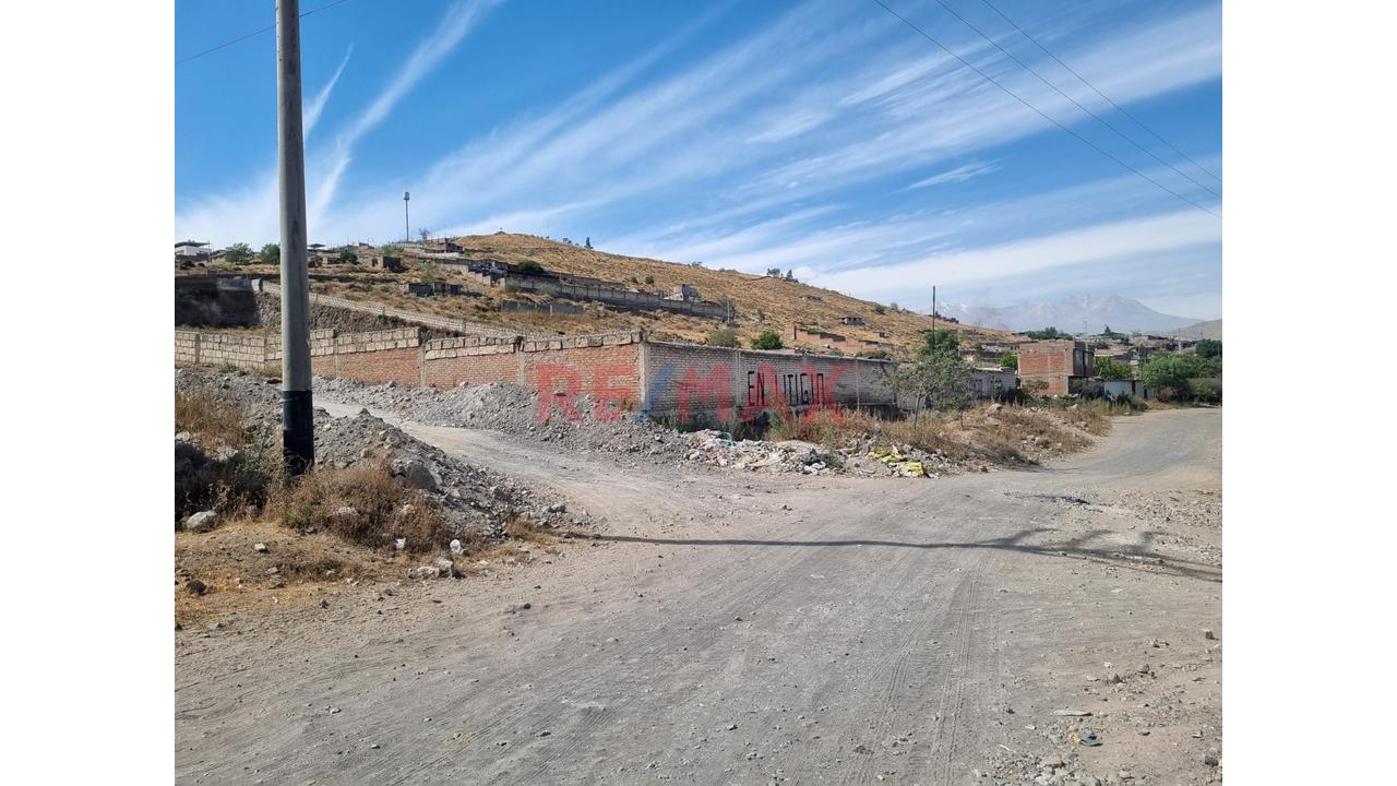Venta De Terreno En Pampas El Cebollar - Paucarpata - 5