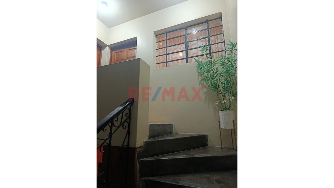 En Venta Departamento En Calle Los Molinos / Rimac — foto 8