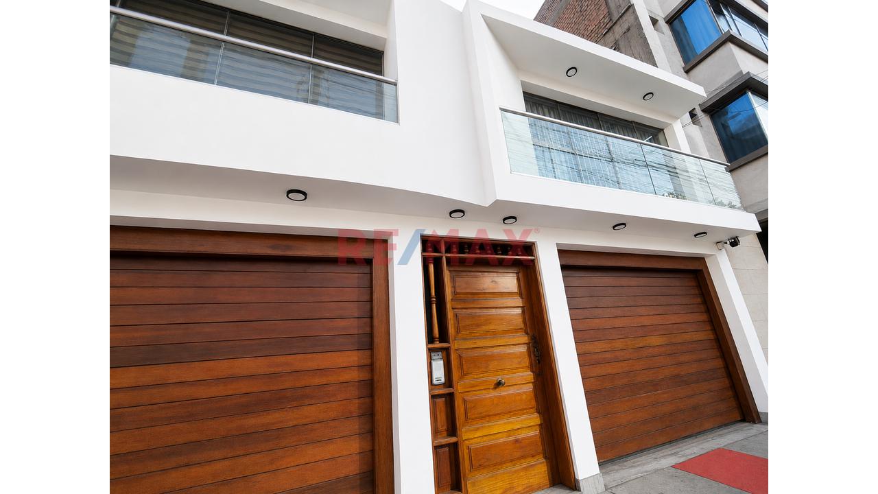 Alquilo Estratégico Local Comercial En 1Er Piso: 279 M² Con Zonificación Cm Y Alta Exposición - 15