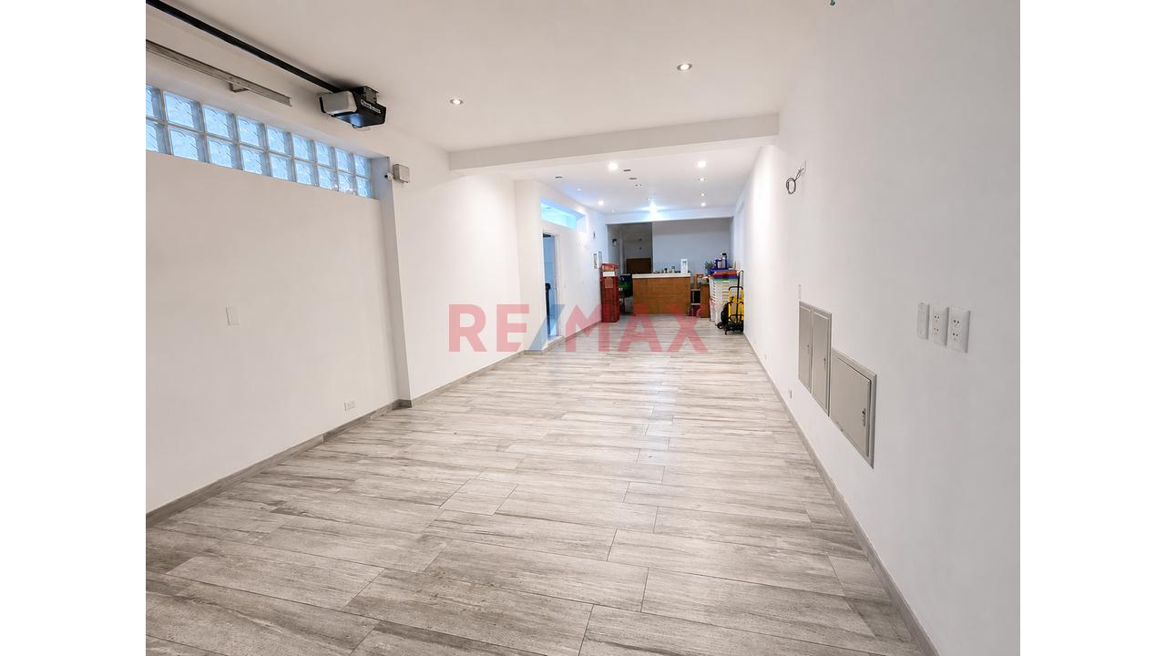 Alquilo Estratégico Local Comercial En 1Er Piso: 279 M² Con Zonificación Cm Y Alta Exposición - 19