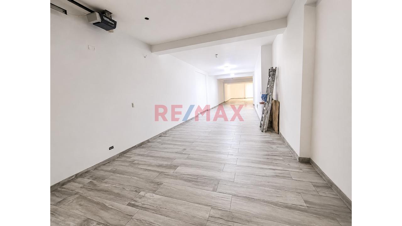 Alquilo Estratégico Local Comercial En 1Er Piso: 279 M² Con Zonificación Cm Y Alta Exposición - 17