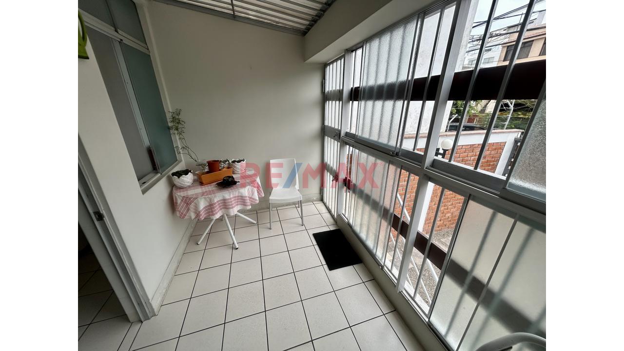 Venta Dpto Primer Piso Magdalena — foto 2