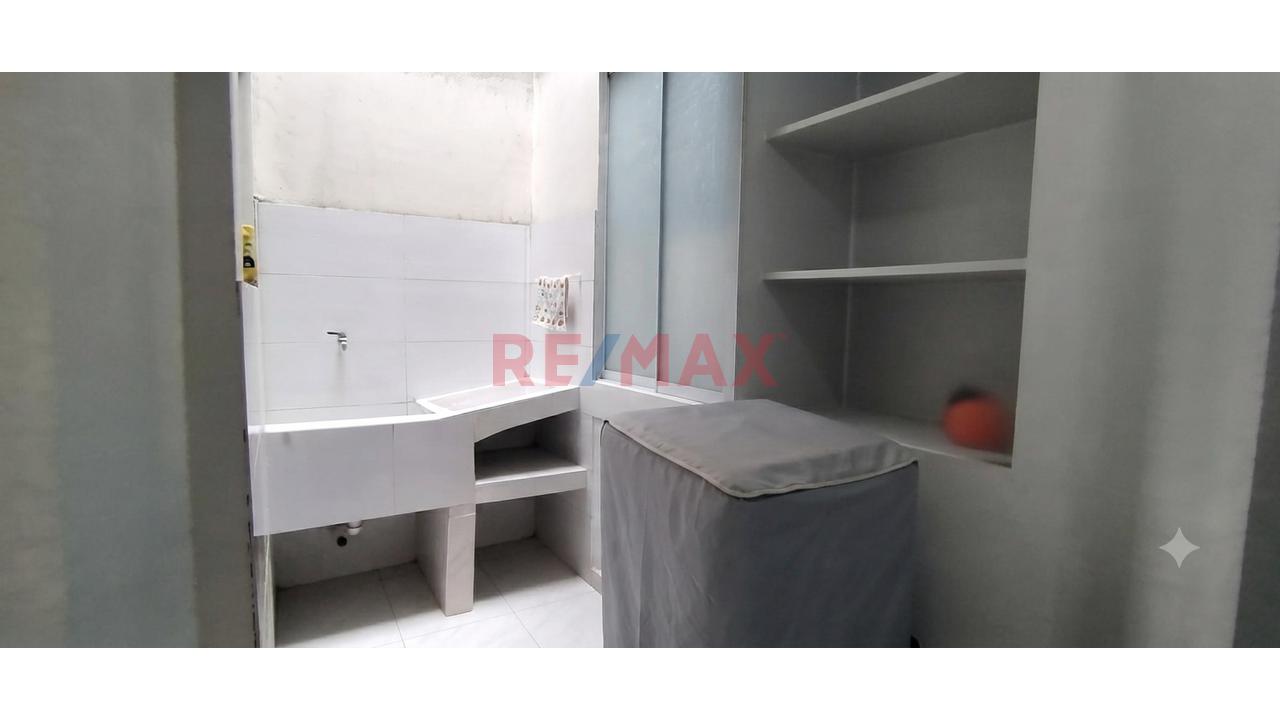 🔥Casa Multifamiliar De 3 Niveles | 2 Departamentos Independientes + 3Er Piso Por Culminar 🔥 — foto 8