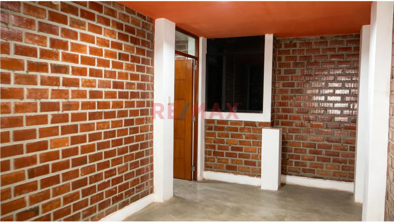 Casa De 4 Pisos En Cañete - 11