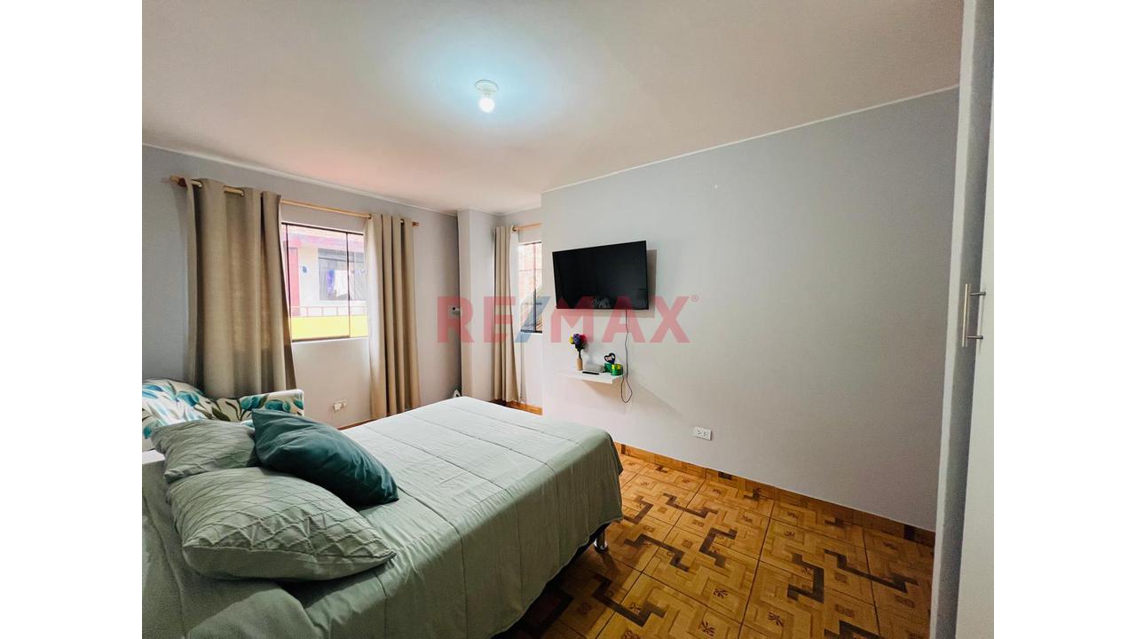 Vendo Casa Con Dos Departamentos Independientes En Villa El Salvador 🏡🏡 — foto 12