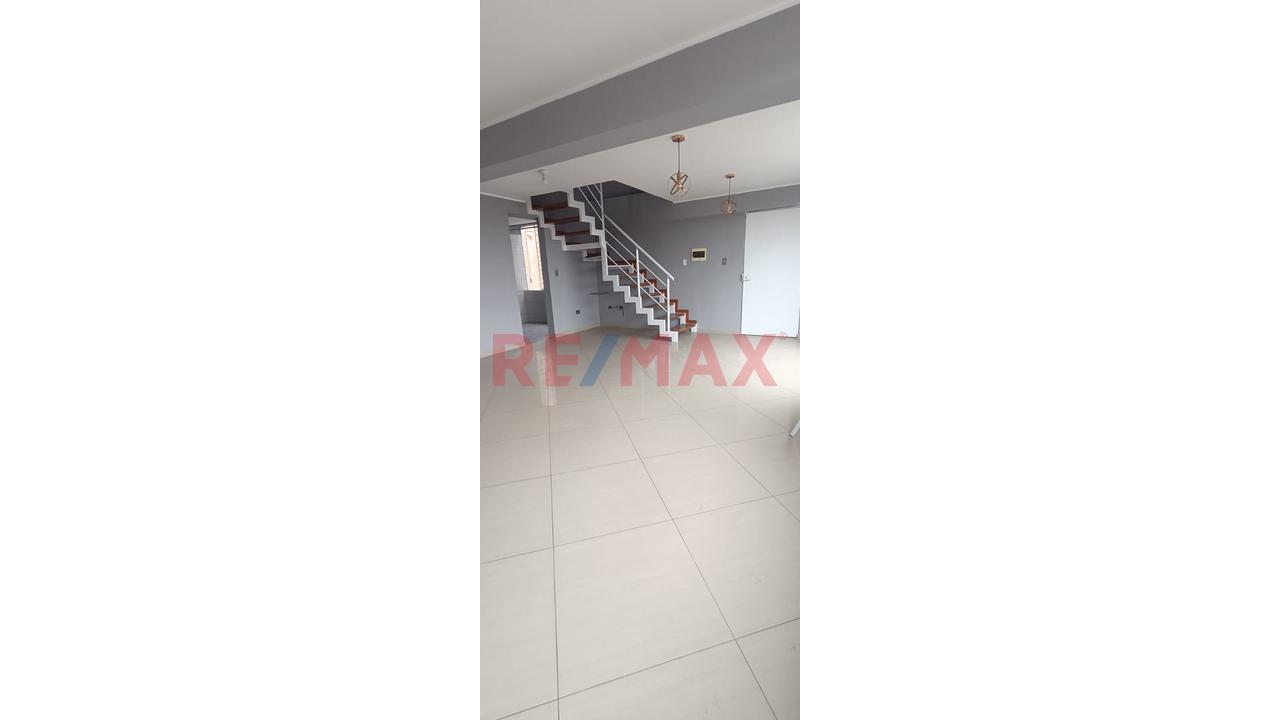 Dúplex De 170 M² Frente A Parque En Santo Domingo – Carabayllo — foto 10
