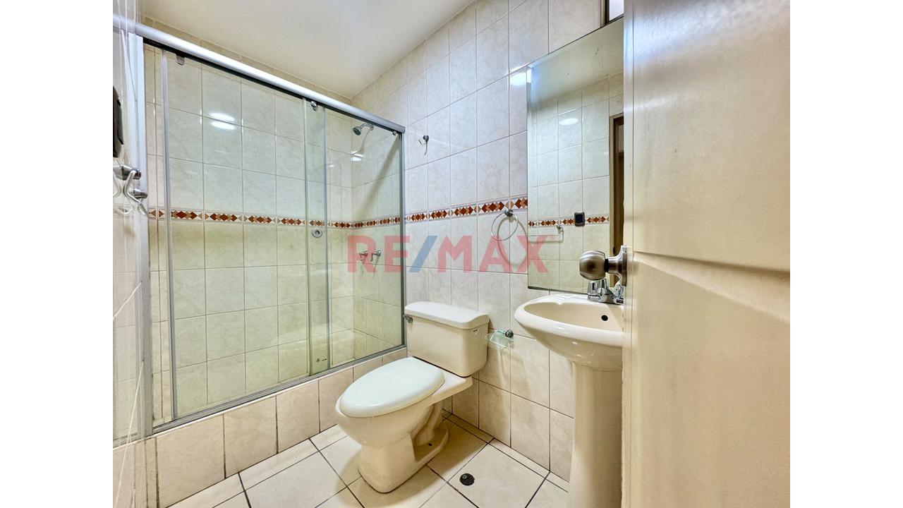 🏡 Exclusivo Tríplex Con Amplia Terraza, Ascensor Directo Y Doble Cochera | Surco — foto 5
