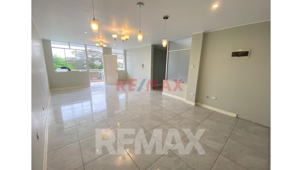 Venta De Hermoso Departamento En Urbanización Residencial Huachipa Norte De 101 M² - 10