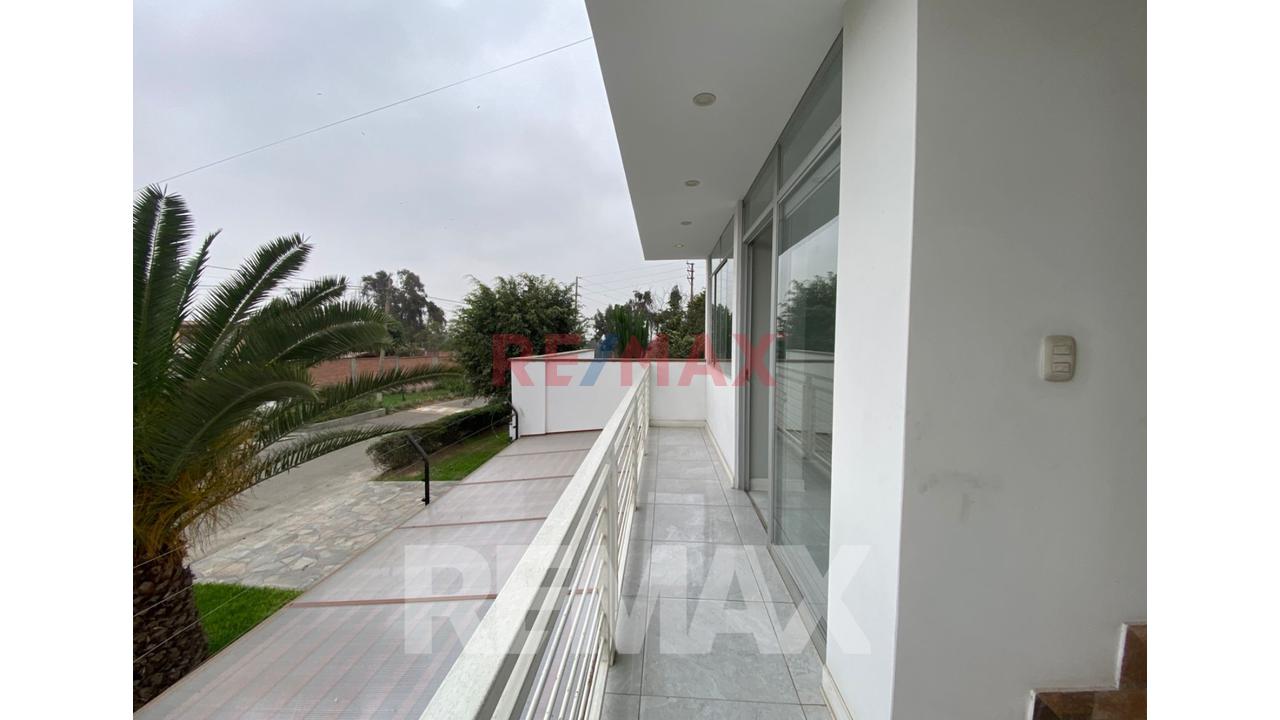 Venta De Hermoso Departamento En Urbanización Residencial Huachipa Norte De 101 M² - 4