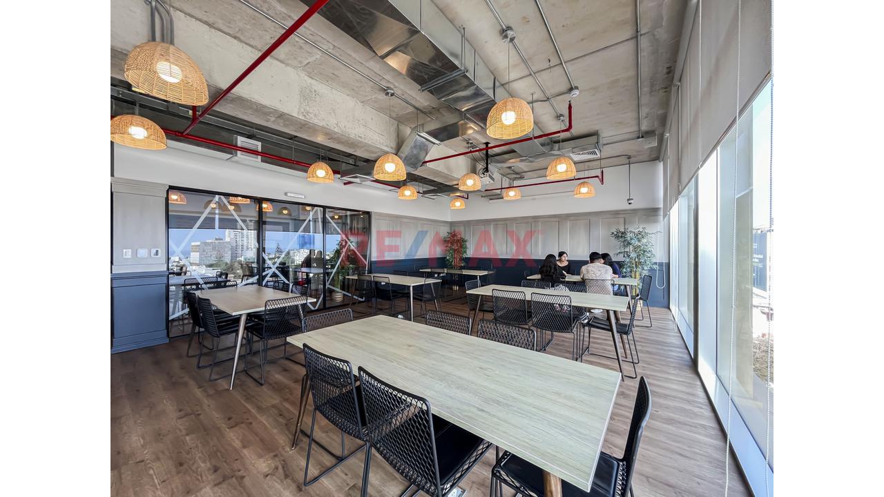 Excelente Oficina En Alquiler En Magdalena 188 M2 + 2 Estacionamientos - 14
