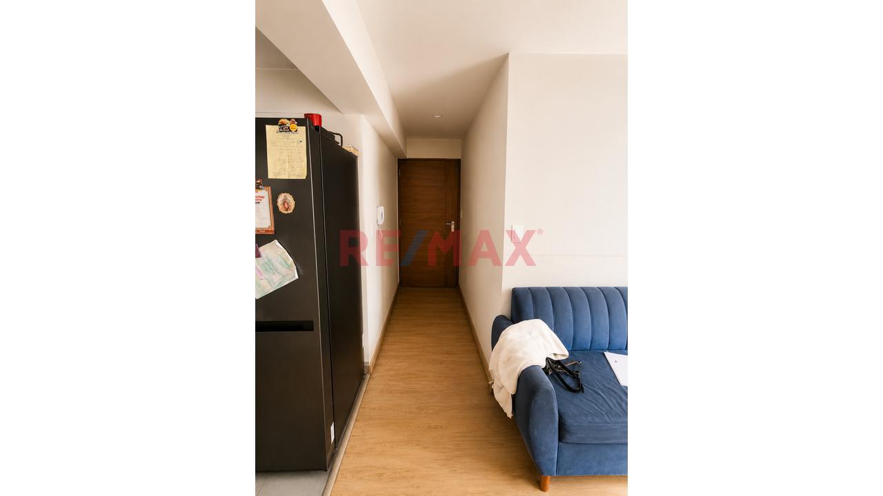 Departamento Moderno Con Patio Privado, Amplia Sala Y Cocina Abierta: Listo Para Vivir — foto 8