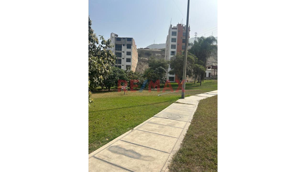 Oportunidad De Venta Donde El Sol Sale  Todo El Año En La Urbanización El Golf De Huampaní: Terreno De 193.72 M2 S/. 204,000.00 - Usd 55,000.00 — foto 10