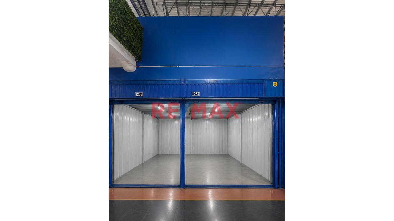 Venta De Local Comercial En Galeria Comercial La Solucion 501 - 1