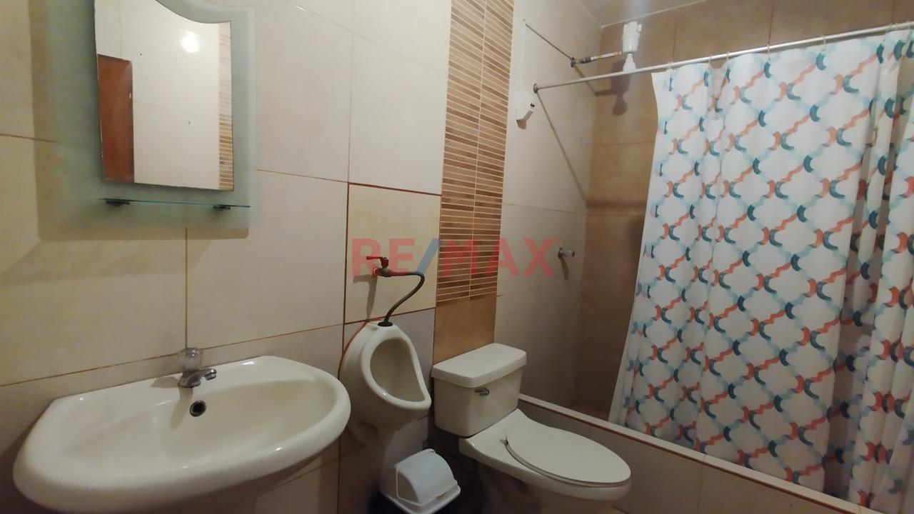 Departamento Amplio Primer Piso Con Cochera En San Juan De Lurigancho — foto 13