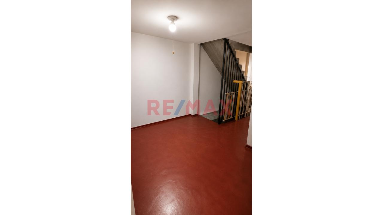 Departamento En 2.º Piso Ubicación Estratégica En San Juan De Lurigancho — foto 4