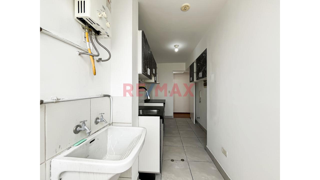 Venta De Departamento En Lince — foto 14