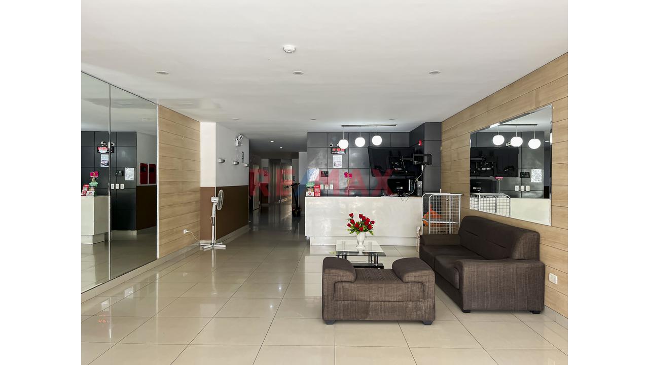 Venta De Departamento En Lince — foto 2