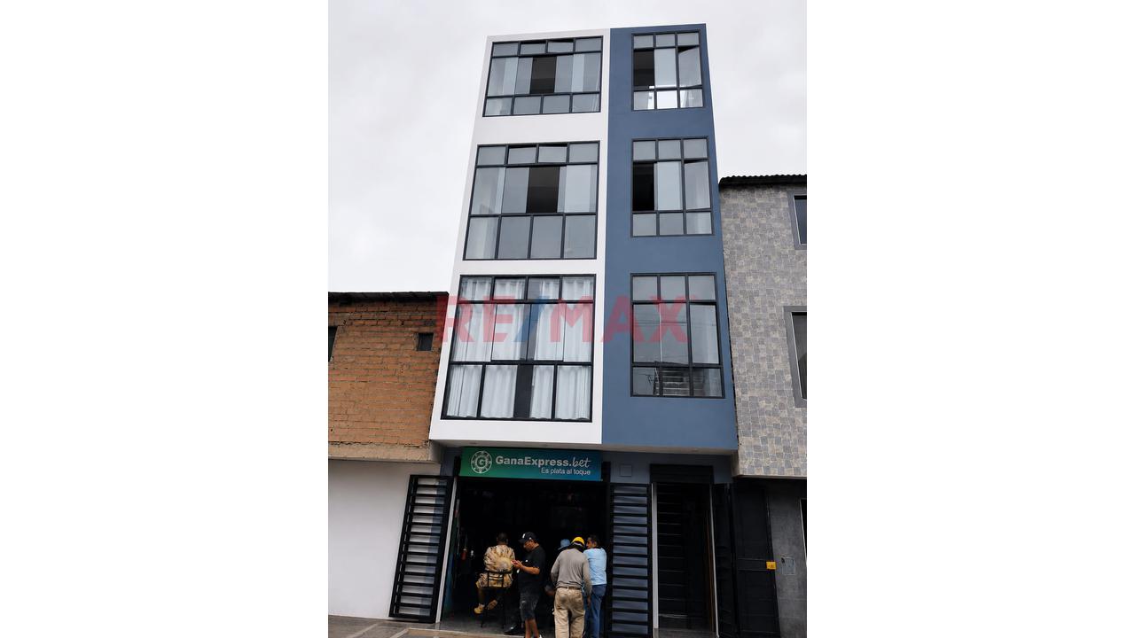 🚨 ¡Alquila Local Comercial De Estreno En San Juan De Miraflores! 🚨 - 4