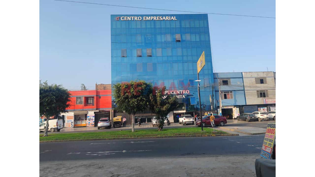 Vendo Oficina De 22.10 M² En Compucentro Santa Anita - 1