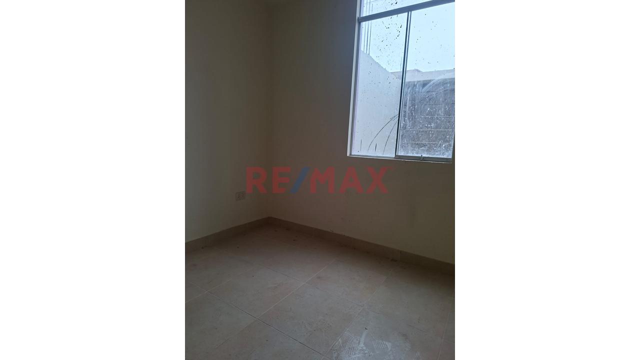 Alquiler De Casa De 3 Pisos + Azotea En Villa Alameda Sur  2Da Etapa– Chilca. — foto 14