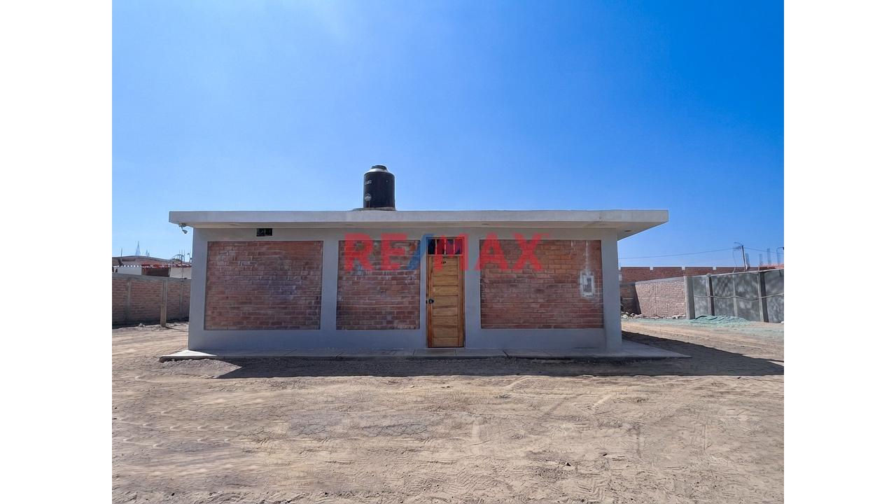 Casa En Venta Cerca De La Playa | Puerto Malabrigo | Excelente Inversión - 1