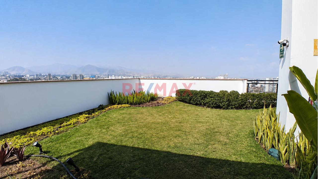 Moderno Departamento Con Terraza Y Exclusivas Áreas Comunes En Zona Limitrofe Con Corpac – San Isidro — foto 14
