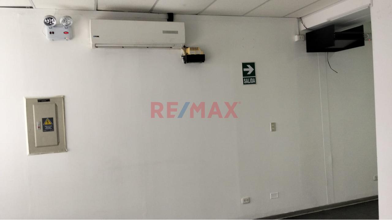 📈 ¡Ubicación Estratégica  Oficina  De 58 M² En El Corazón Empresarial Logistico Del Callao 🏢✨ — foto 6