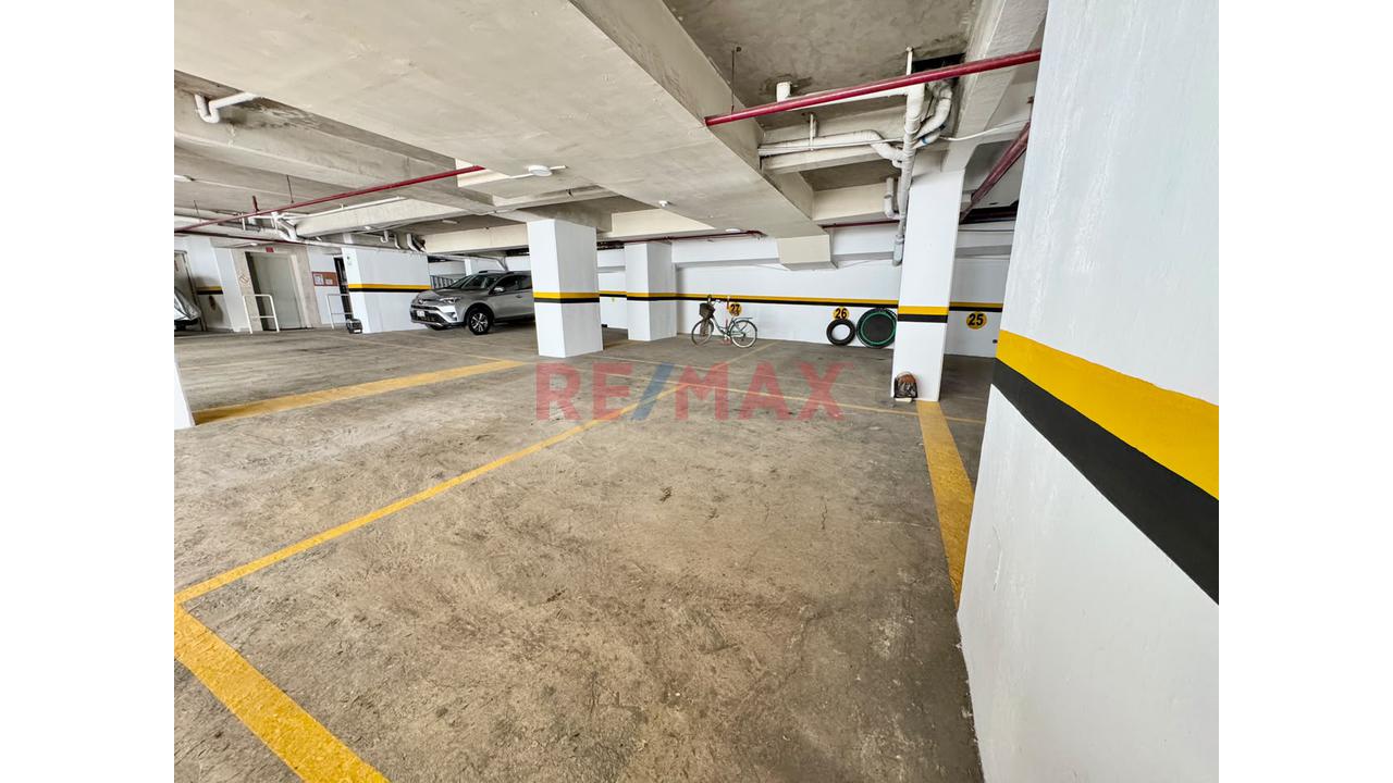 🏡 Exclusivo Departamento Con Ascensor Directo Y Doble Cochera | Vista Exterior | San Isidro — foto 15