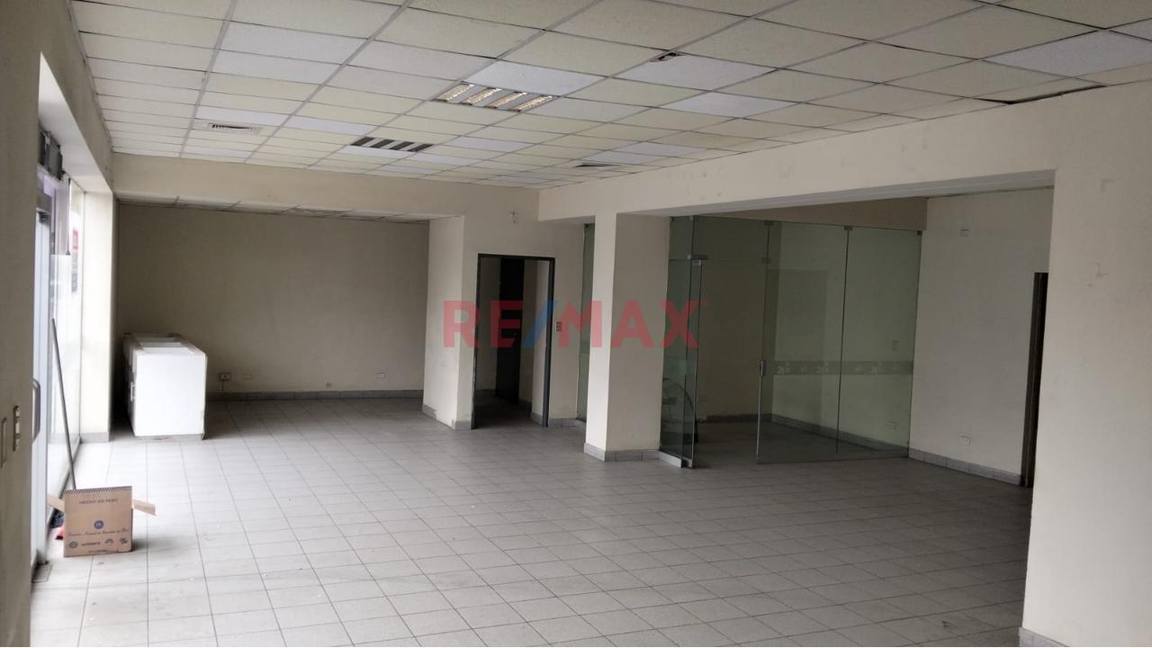 📈 ¡La Mejor Ubicación Local Comercial Premium De 192.6 M² En El Corazón Comercial - Logistico  Del Callao 🏢✨ — foto 6