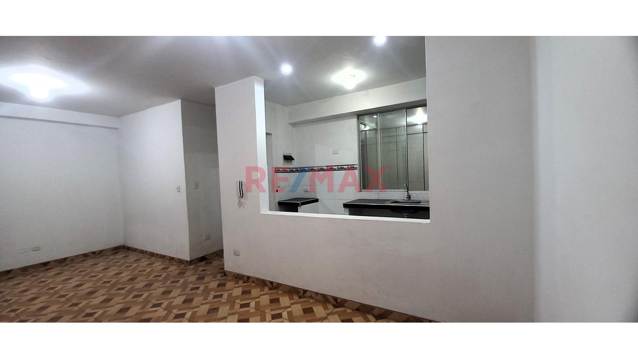 Departamento En Zona Estrategica Villa El Salvador — foto 8