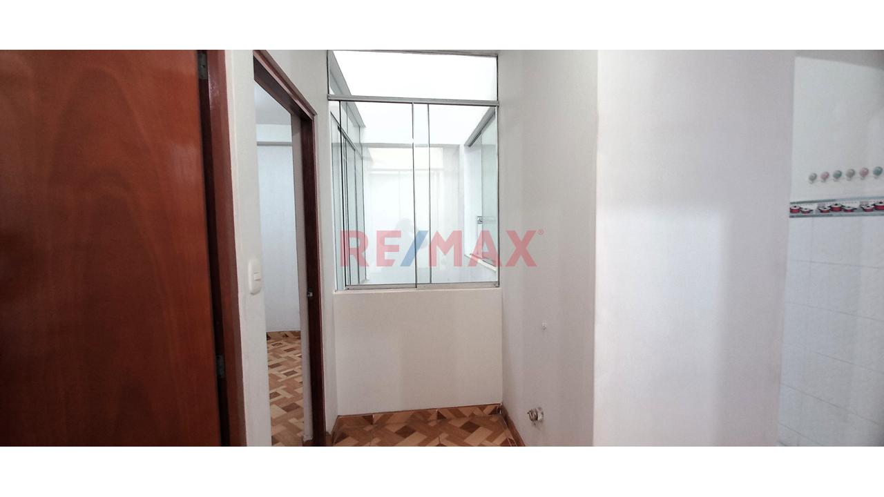 Departamento En Zona Estrategica Villa El Salvador — foto 6