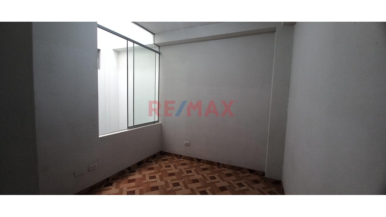 Departamento En Zona Estrategica Villa El Salvador — foto 10