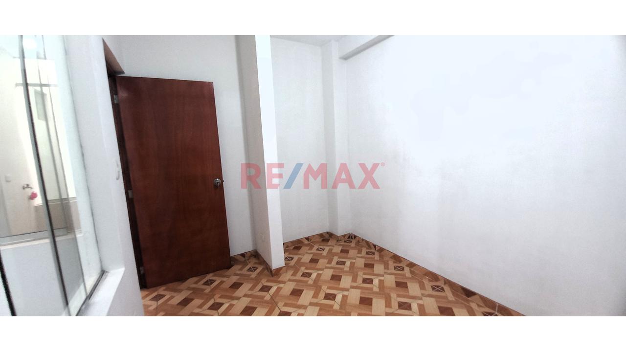 Departamento En Zona Estrategica Villa El Salvador — foto 14