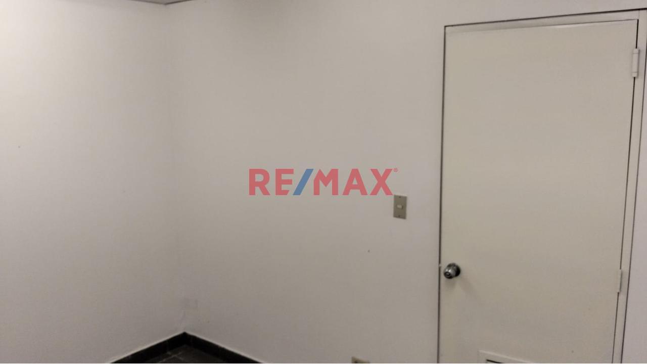 🏬🔥 ¡Máxima Exposición! Local Comercial Premium De 178 M² En El Primer Piso – El Corazón Logístico Del Callao — foto 13
