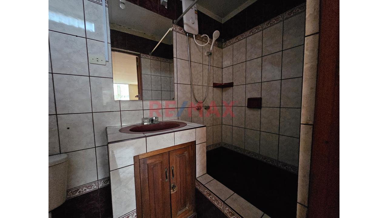 Casa De 3 Pisos En Alquiler Para Empresas, Oficinas O Vivienda En Excelente Ubicación De San Juan De Miraflores - 15