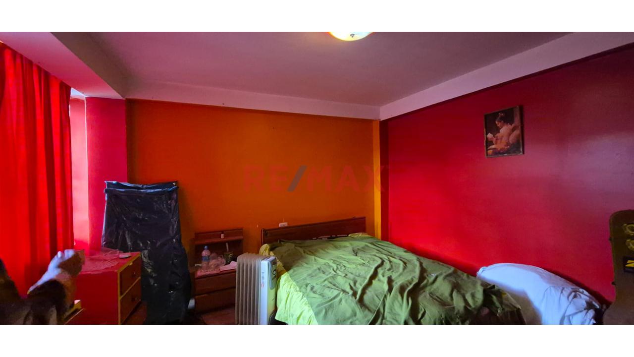 Se Vende Casa Como Terreno En Wanchaq Cusco - 3