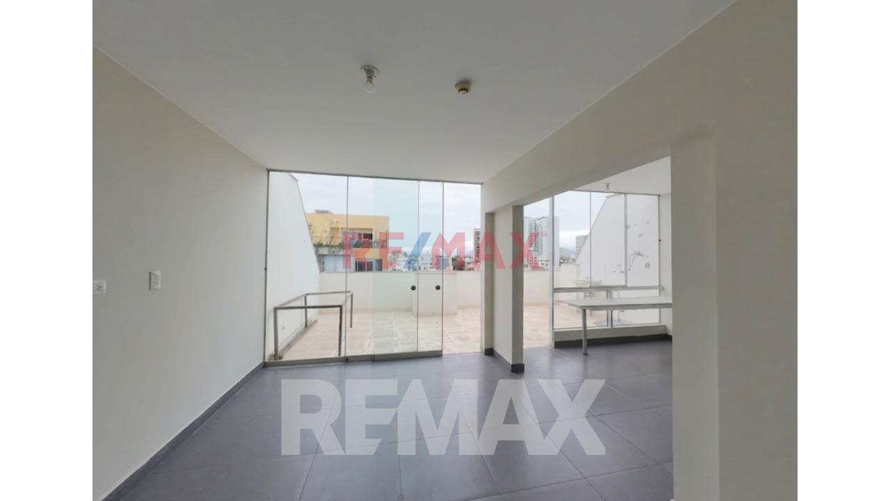 Venta Departamento Duplex + 2 Cocheras - Barranco — foto 2
