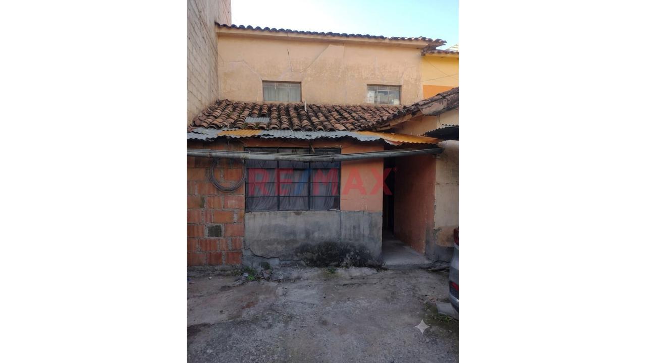 Casa Como Terreno En Venta – Altura Del 5.º Paradero De Ttio Wanchaq, Cusco - 2